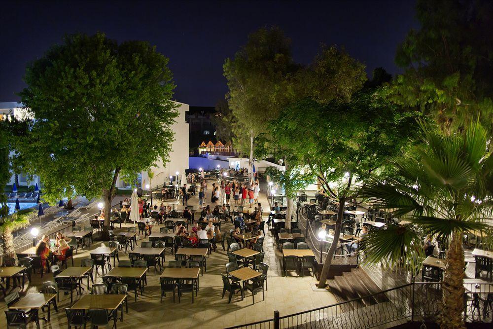 Larissa Beach Club Side Kültér fotó